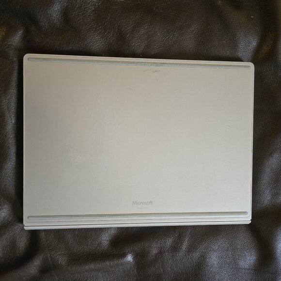 Microsoft Surface Book SX3-0001 Convertible Tablet / Laptop (AS IS, for parts) - Picture 6 of 13